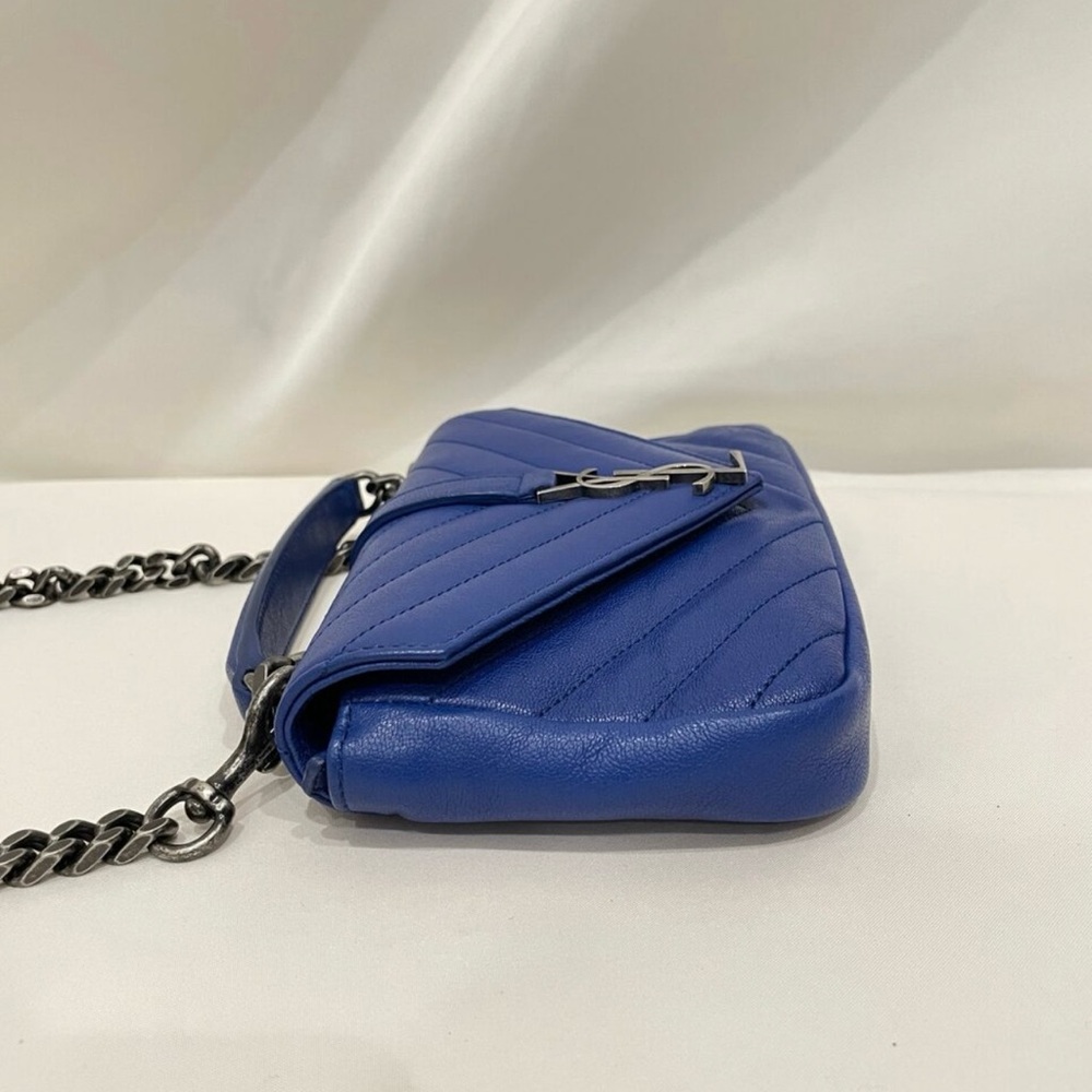 Yves Saint Laurent Blue Quilted Leather Crossbody Bag - Picture 3 of 10